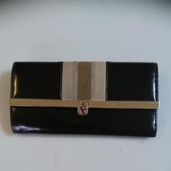 つむつむ様専用☆FURLA長財布のサムネイル