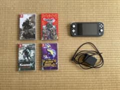 Nintendo Switch Lite 本体 ソフト4本セットのサムネイル