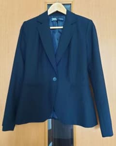 ZARA テーラードジャケット ブラックのサムネイル
