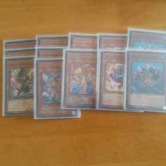 【遊戯王】トゥーンデッキ＋スリーブのサムネイル