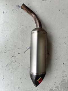 アクラポビッチ スリップオンライン チタン（品番: s-y12so2-haat