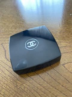 シャネル DUAL　EYE　SHADOWのサムネイル