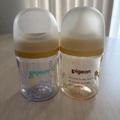 Pigeon 母乳実感 哺乳瓶 2本セット プラスチックのサムネイル