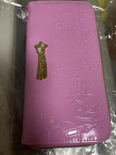 キキララ☆長財布☆ピンク☆新品未使用　ピンク色のサムネイル