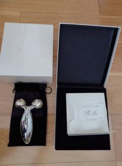 ReFa 美顔ローラー シルバーのサムネイル