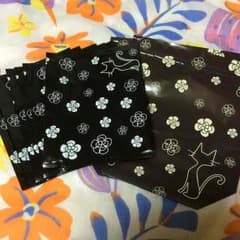 携帯用エチケットケースのサムネイル