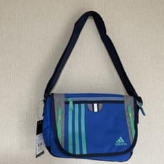 adidas ショルダーバッグのサムネイル