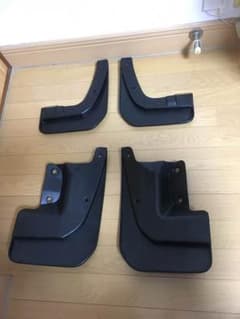 【oam様専用】デリカD5純正マッドガード（泥除け）のサムネイル