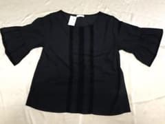 お値下げ　keiko様専用　新品　アースミュージック＆エコロジー　ブラウス　黒のサムネイル