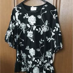服のサムネイル