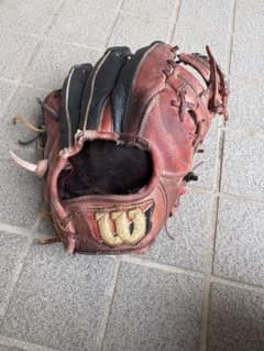 Wilson 内野用　硬式野球グローブ 赤黒のサムネイル