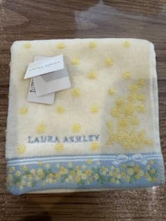 LAURA ASHLEY 花柄ドットハンカチのサムネイル