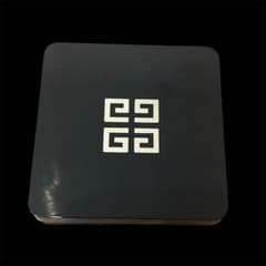 Givenchy LE SOIN NOIR UV Compact 12g