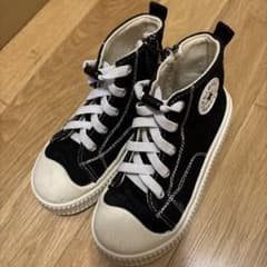 キッズ スニーカー ブラック ハイカット19cmのサムネイル