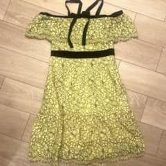キャバ　ドレス　オフショルのサムネイル