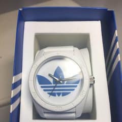 adidas時計 白青 時計のサムネイル