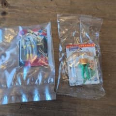アクアマン バットマン バットガール カプセルトイ ブリスター　セットのサムネイル
