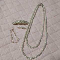 フォーマルアクセサリーのサムネイル