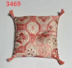 3469 座布団 小物用 10cm 和柄 金襴 1点 - メルカリ