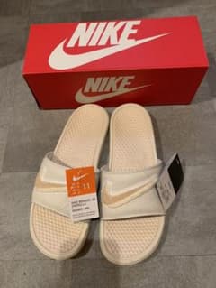 NIKE ナイキ ベナッシ  29cm 新品のサムネイル