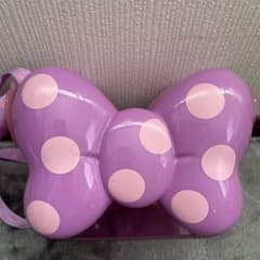 ディズニー のリボン型ポップコーンバケット パープルの水玉のサムネイル