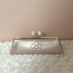 MARY QUANT フラワーモチーフ ポーチのサムネイル