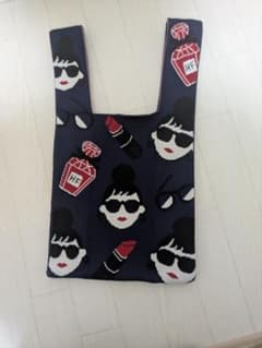 ハッピーフェイス　ニットバックのサムネイル