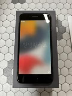iPhone8 64GB スペースグレイのサムネイル