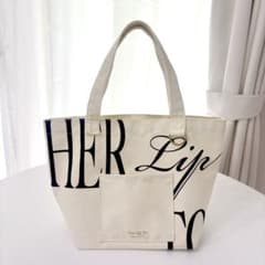 Herlipto HLT DAILY LOGO TOTE monotone ② Herlipto HLT Daily Logo Tote monotone - メルカリ