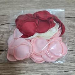 ウェディング フラワーシャワー 造花の花びら (赤・白・ピンク)のサムネイル