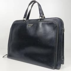 PRADA サフィアーノレザー ブリーフケース 三角プレート VR0023 - メルカリ