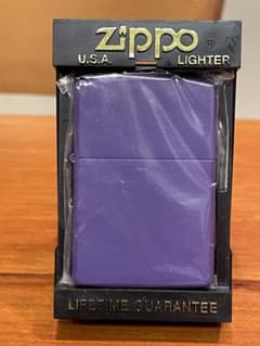Zippo パープル 箱付 未使用品のサムネイル