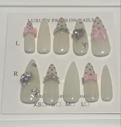 現品　量産型　韓国　フレンチガーリー　スナ系　姫系　ネイルチップのサムネイル