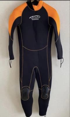 【値下げ有！】【美品】World Dive スキューバ ウェットスーツ 5mmのサムネイル