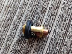 サーモスタット　6E5-12411-00　船外機　50℃のサムネイル