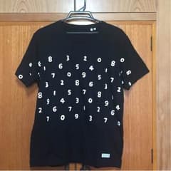 sousou ユニクロTシャツのサムネイル
