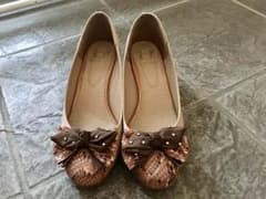 パンプスのサムネイル