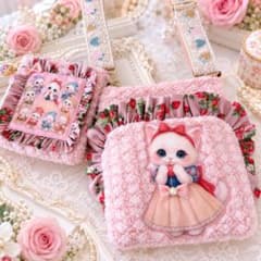 猫バッグ♡猫姫と7人の小人たち♡ふわふわボアサコッシュ♡インド刺繍