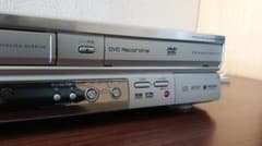 三菱　DVR-S300　DVD VHSビデオテープデッキのサムネイル