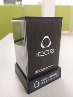 IQOS　アイコス灰皿　非売品　台座付きのサムネイル