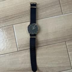 Daniel Wellington ブラック　腕時計　DWのサムネイル