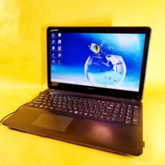 スタイリッシュ♪すぐ使えるブラックノートパソコン　カメラ付き　初心者さんに✨ スタイリッシュ♪すぐ使えるブラックノートパソコン カメラ付き 初心者