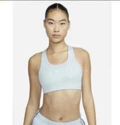 Nike スポーツウェアのサムネイル