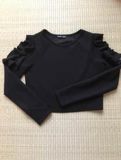 ZARA トップスのサムネイル