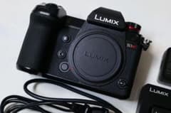 LUMIXルミックス DC-S1R ボディのサムネイル