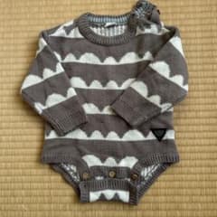 ベビー服　波状模様ニットボディスーツ（ブラウン）のサムネイル
