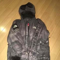Supreme x The North チャーボーさん専用のサムネイル