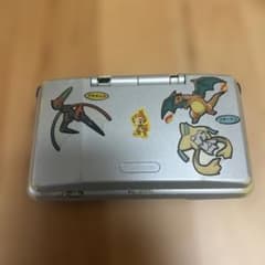 Nintendo DS 本体 シルバー ステッカー付のサムネイル