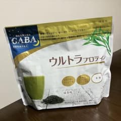 睡眠の質を改善！カーブスウルトラプロテイン！ 緑茶味2025/07のサムネイル