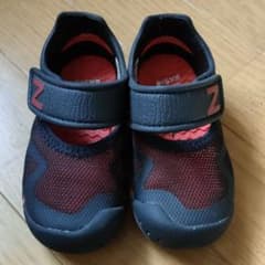 New Balance サンダル 14cmのサムネイル